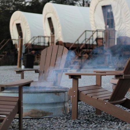 Smoky Hollow Outdoor Resort Covered Wagon Sevierville Esterno foto